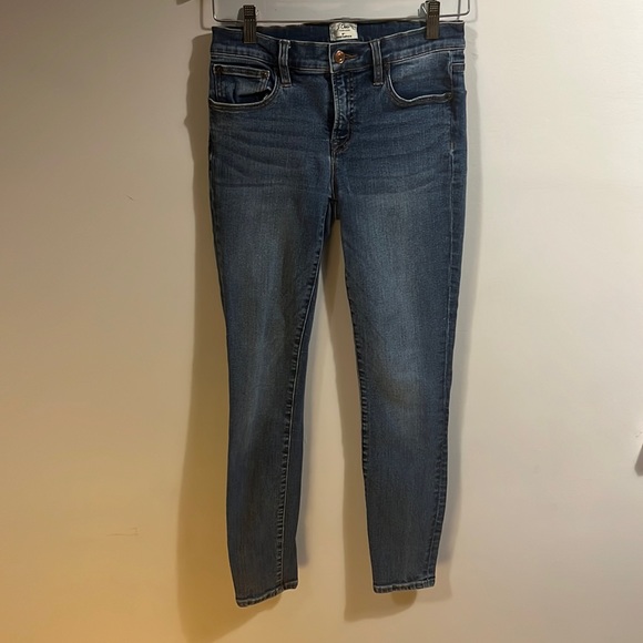J. Crew 8” Toothpick Jeans sz 28 in Excellent Condition - Picture 2 of 4